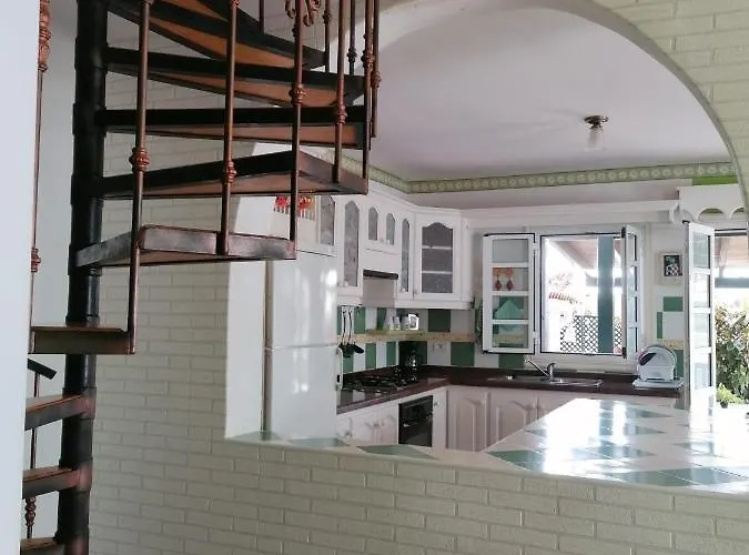 Semesterbostad Abades